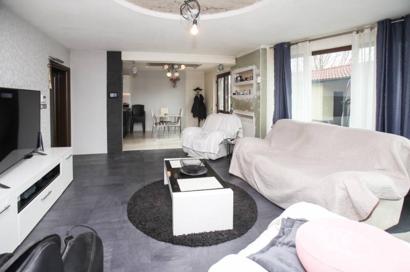 Zu verkaufen  Haus region Sofia , Boschurishte , 339 qm | 33689810 - Bild [2]
