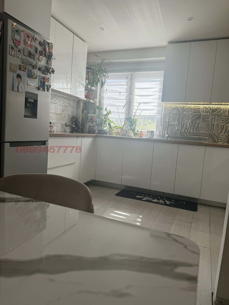 Продава 3-СТАЕН в град Русе, Възраждане - 110 кв.м / 188 000 € » 367 696.04 лв.