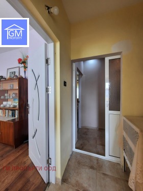 ������� 4-����� | Imot.bg � ����� ������ 12