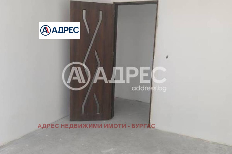 Myytävänä  2 makuuhuonetta Burgas , Tsentar , 70 neliömetriä | 72041521 - kuva [6]