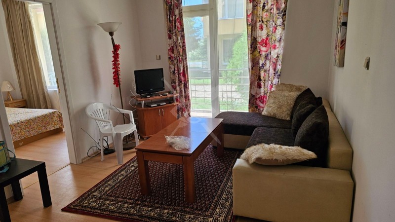 Na prodej  2 ložnice oblast Burgas , k.k. Slančev brjag , 66 m2 | 96800954