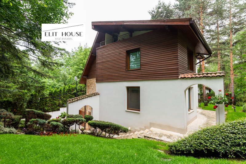 Till salu  Hus Sofia , m-t Kambanite , 350 kvm | 99161523 - bild [3]