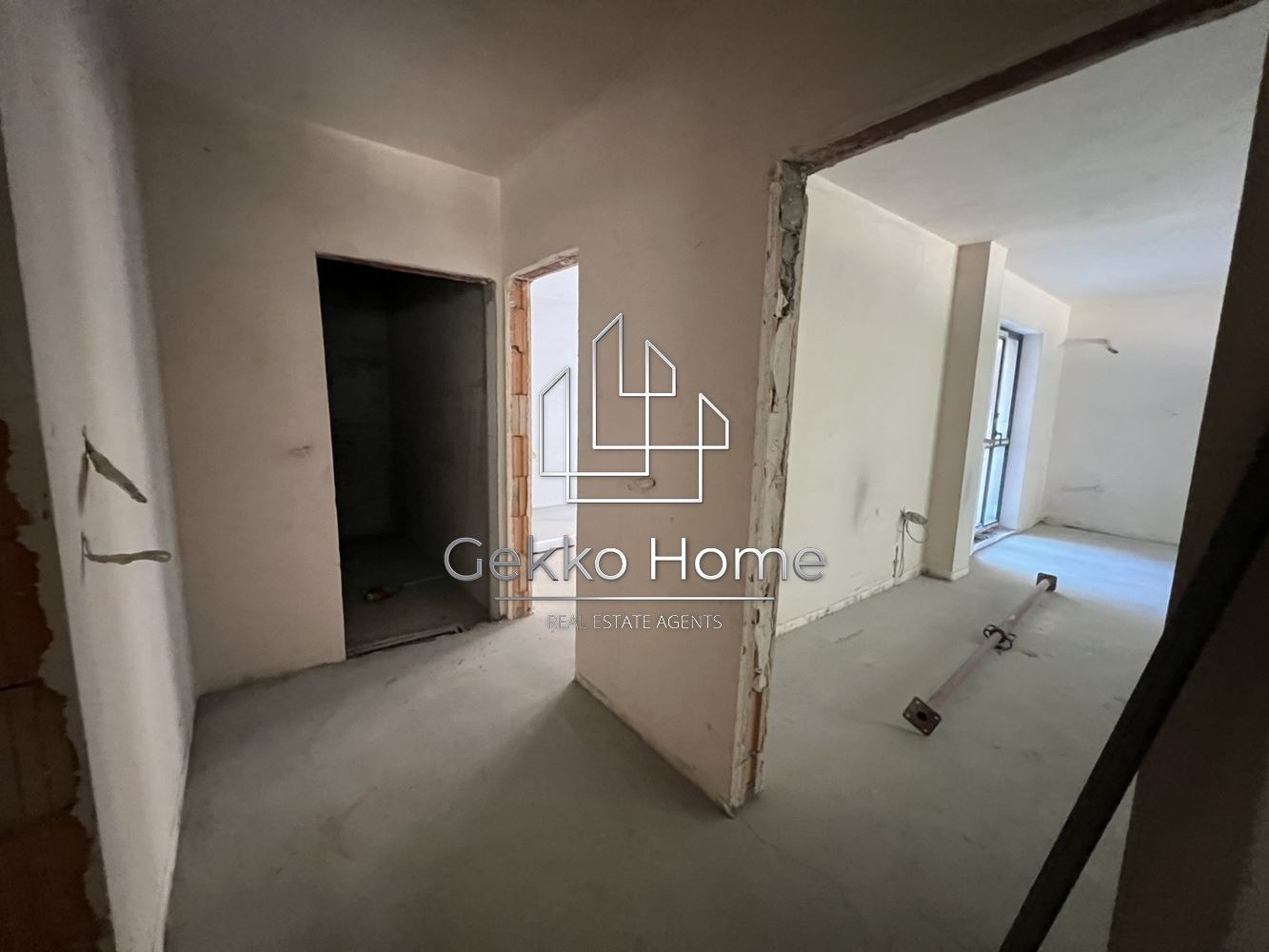 Продава 3-СТАЕН, гр. Варна, Окръжна болница-Генерали, снимка 4 - Апартаменти - 56359378