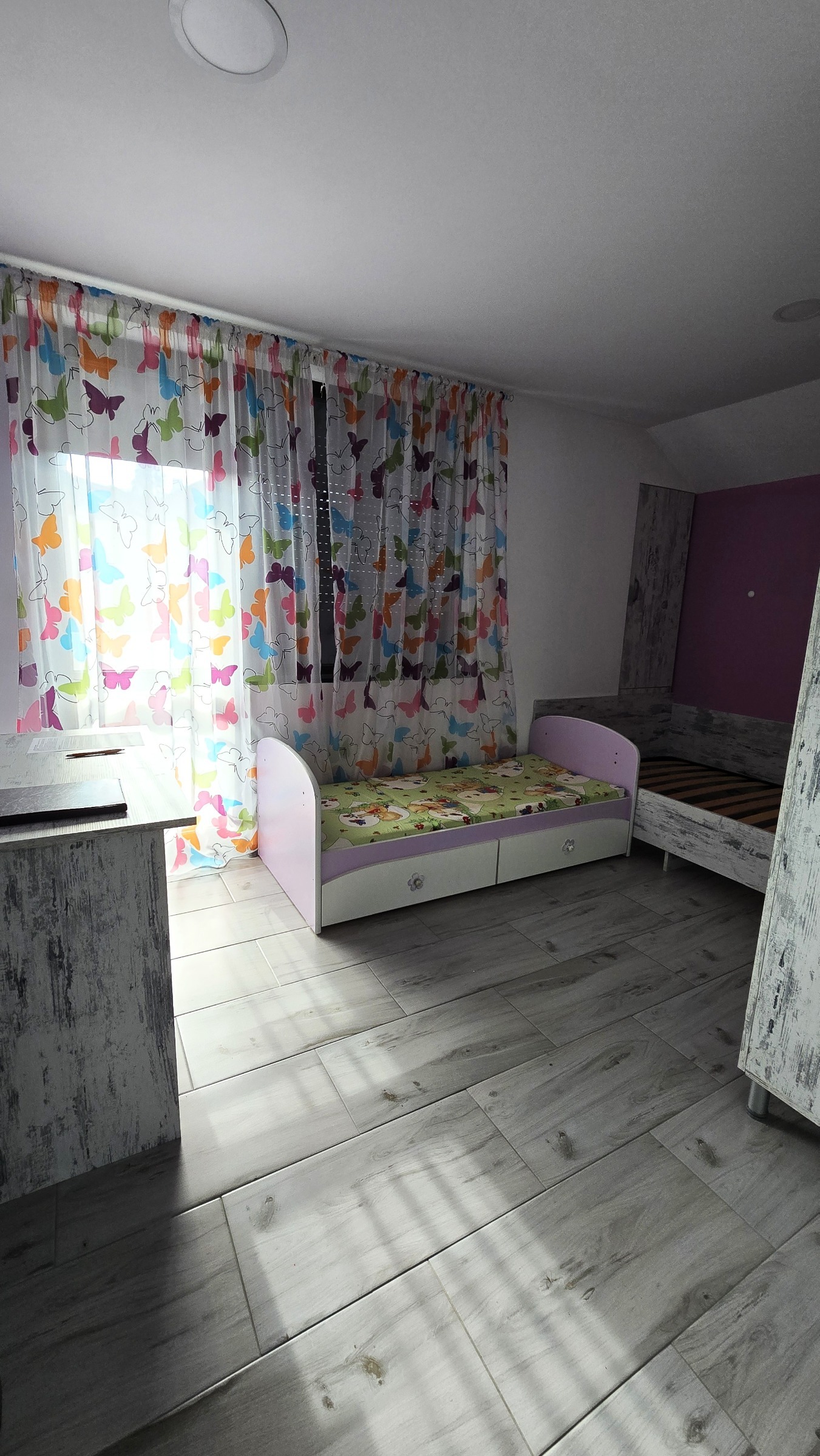 Продава ЕТАЖ ОТ КЪЩА, гр. Кюстендил, Център, снимка 9 - Етаж от къща - 53645294