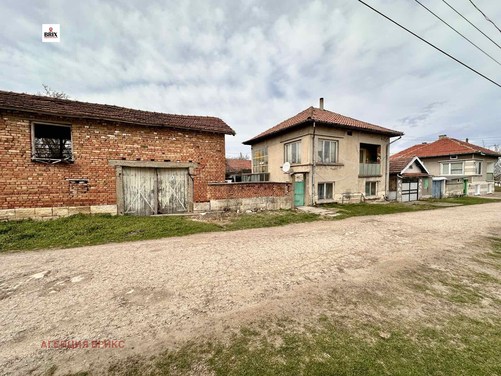 Продава КЪЩА, с. Екзарх Йосиф, област Русе, снимка 3 - Къщи - 54075630