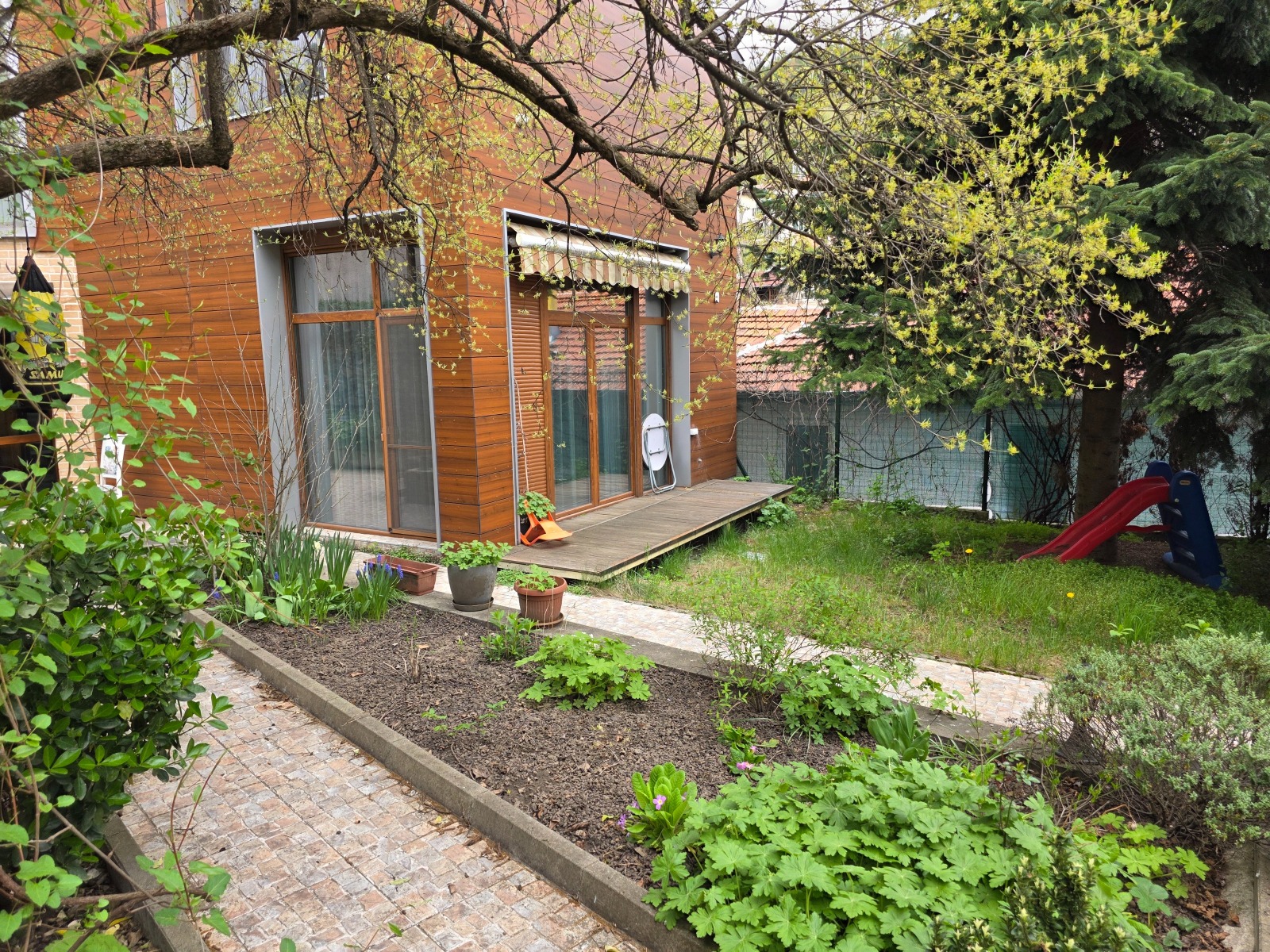 Продава КЪЩА, гр. София, Карпузица, снимка 3 - Къщи - 54361930