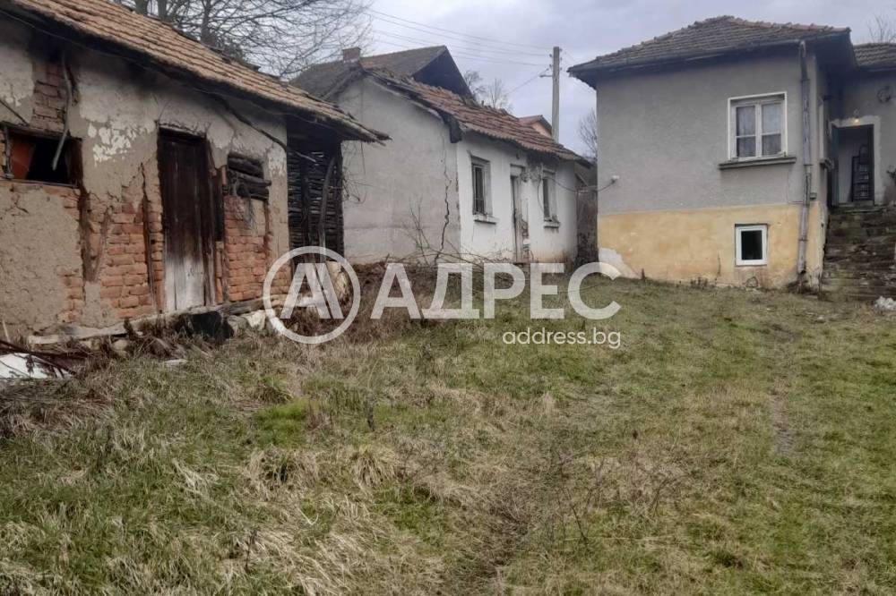 Продава КЪЩА, с. Цацаровци, област София област, снимка 3 - Къщи - 55923349