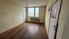 In vendita 2 camere da letto