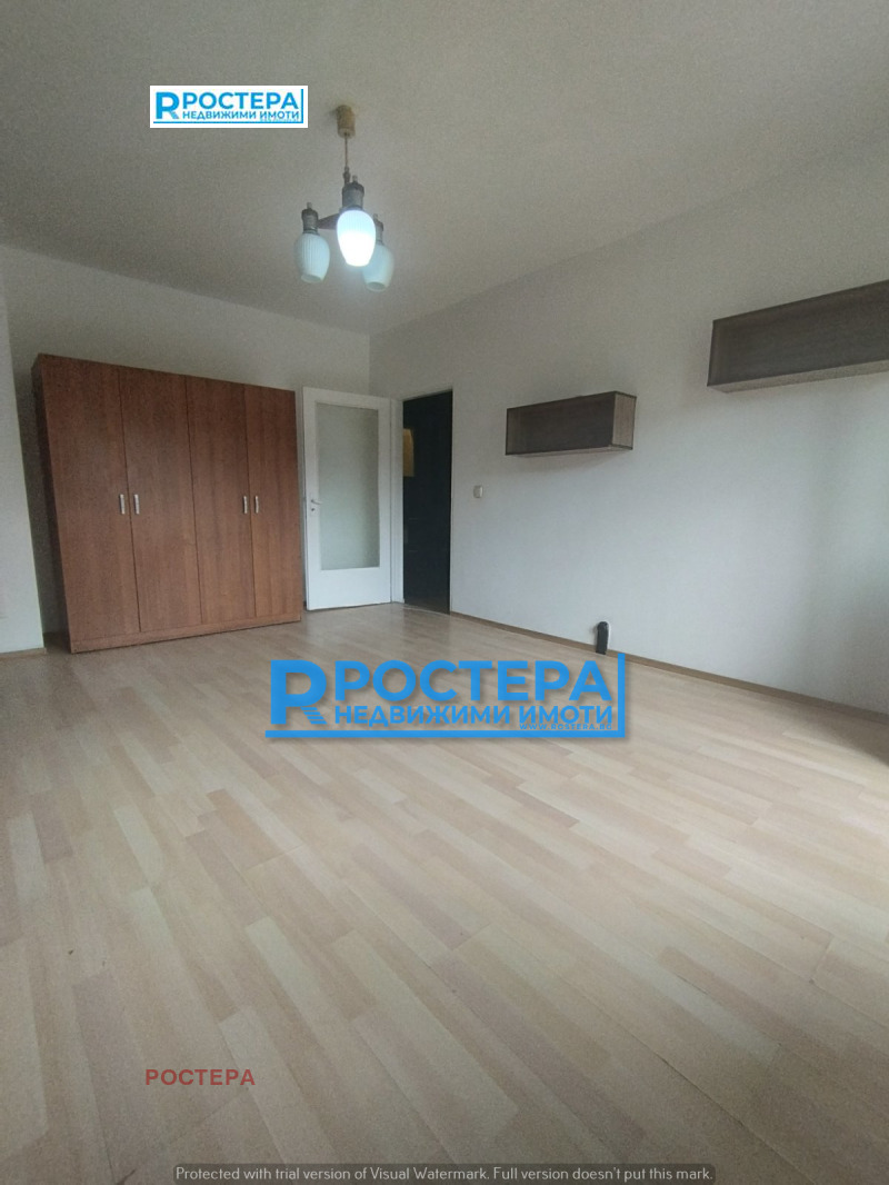 Продава  2-стаен град Търговище , Запад 1 , 43 кв.м | 19660800 - изображение [2]