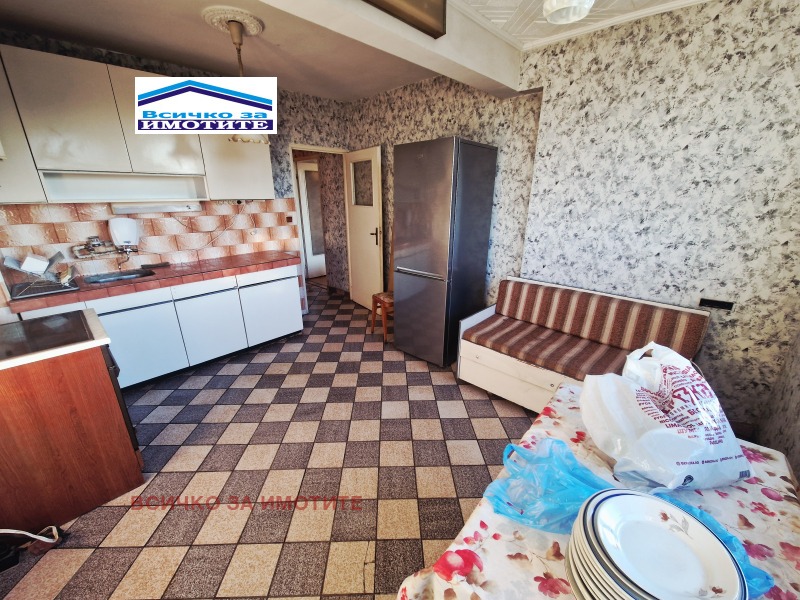 Продава 2-СТАЕН, гр. Русе, Чародейка - Юг, снимка 6 - Апартаменти - 52621675