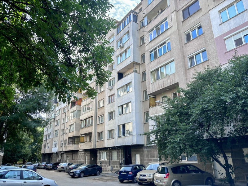 Продава  3-стаен град София , Банишора , 109 кв.м | 45617182 - изображение [12]