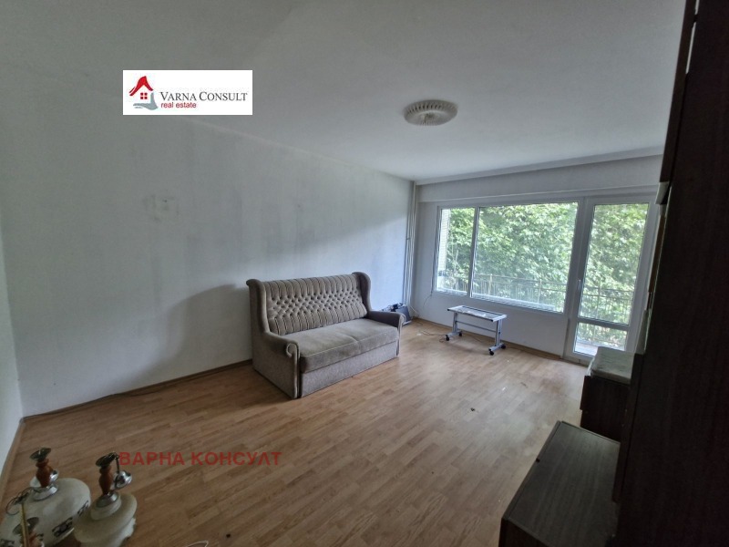 Продава  4-стаен град Варна , Цветен квартал , 80 кв.м | 46500035