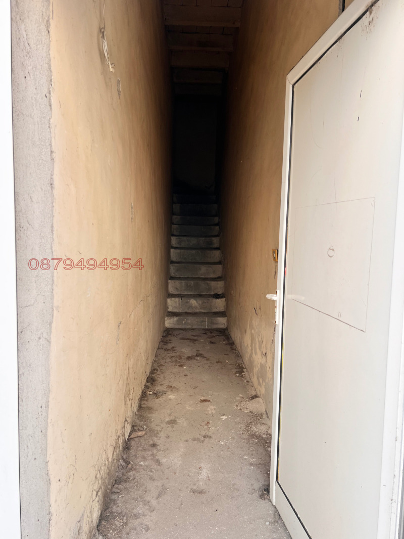 Продава КЪЩА, гр. Хасково, Център, снимка 17 - Къщи - 52784284