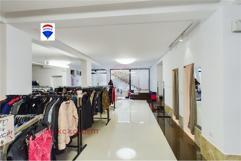 Te koop  Winkel Sjumen , Tsentar , 270 m² | 64736092 - afbeelding [2]