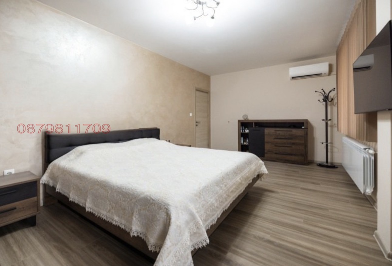 Продава МНОГОСТАЕН, гр. София, Сухата река, снимка 2 - Апартаменти - 54614509