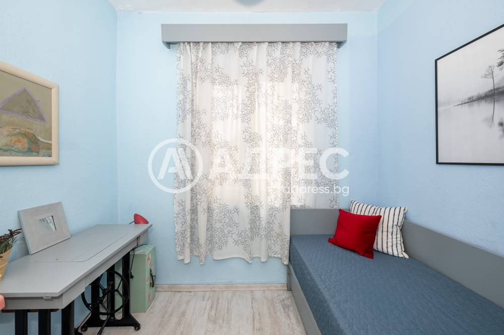 Продава ЕТАЖ ОТ КЪЩА, гр. Пловдив, Кючук Париж, снимка 8 - Етаж от къща - 55517373