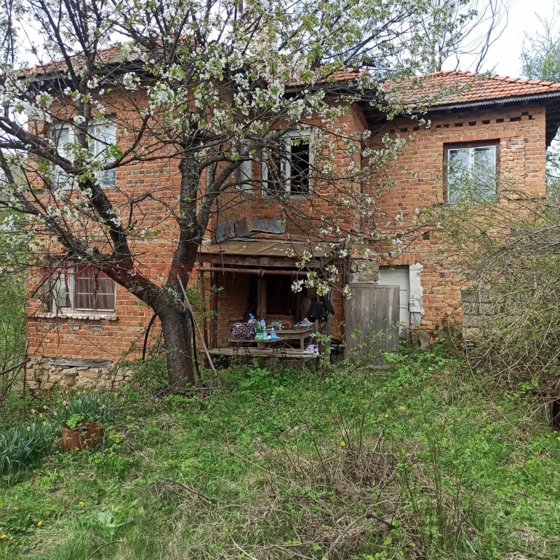 Продава КЪЩА в област Велико Търново, с. Осенарите - 80 кв.м / 29 000 € » 56 719.07 лв.