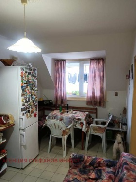 3 bedroom Lyatno kino Trakiya, Varna 2