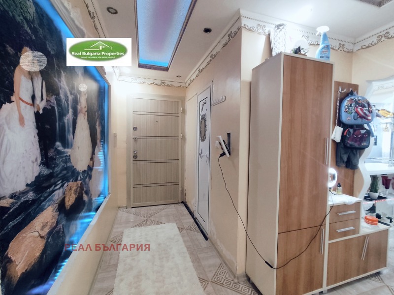Na sprzedaż  1 sypialnia Ruse , Czarodejka - Jug , 65 mkw | 60151459 - obraz [16]
