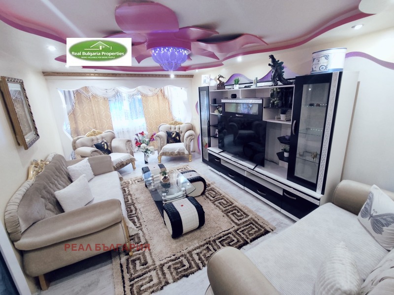 Na sprzedaż  1 sypialnia Ruse , Czarodejka - Jug , 65 mkw | 60151459 - obraz [5]