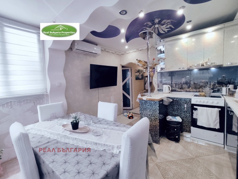 Na sprzedaż  1 sypialnia Ruse , Czarodejka - Jug , 65 mkw | 60151459 - obraz [12]