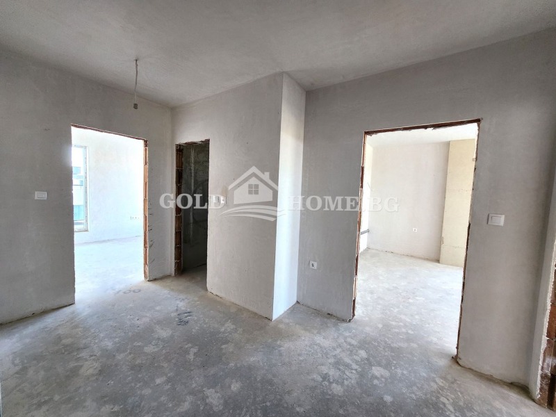 En venta  2 dormitorios Plovdiv , Ostromila , 261 metros cuadrados | 27209473 - imagen [9]