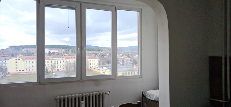 Продава 3-СТАЕН, гр. Перник, Хумни дол, снимка 3 - Апартаменти - 53562791