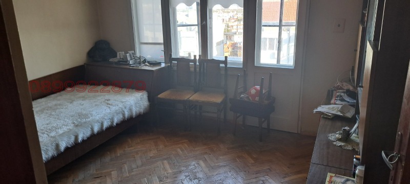 Продава МНОГОСТАЕН, гр. Шумен, Куршун чешма, снимка 4 - Апартаменти - 52589201