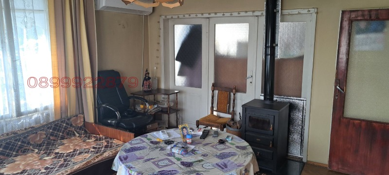 Продава МНОГОСТАЕН, гр. Шумен, Куршун чешма, снимка 7 - Апартаменти - 52589201