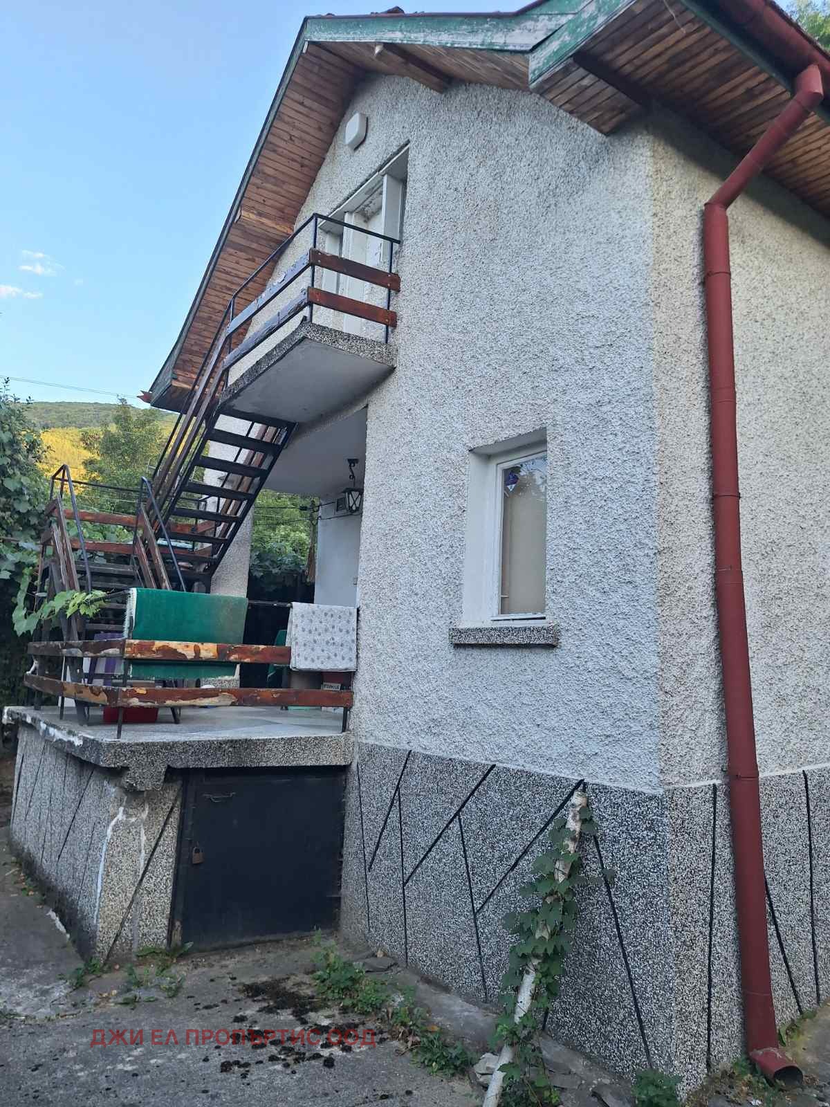 Продава КЪЩА, с. Луково, област София област, снимка 2 - Къщи - 55750601