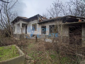 Casa Dolna Lipnița, regiunea Veliko Tarnovo 1