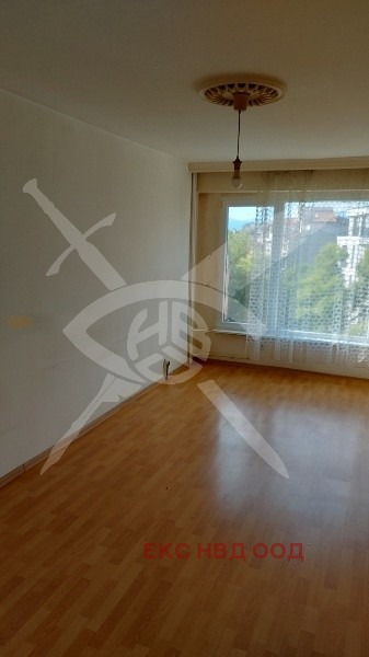 À venda  2 quartos Plovdiv , Karchiiaka , 88 m² | 78526225