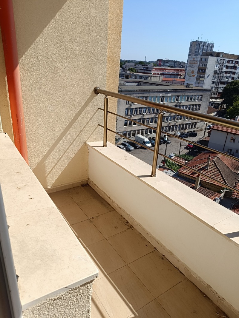Продава  3-стаен град Добрич , Център , 93 кв.м | 24955067