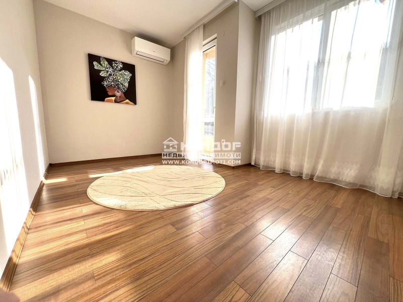 Продава 3-СТАЕН, гр. Пловдив, Център, снимка 7 - Апартаменти - 52811533