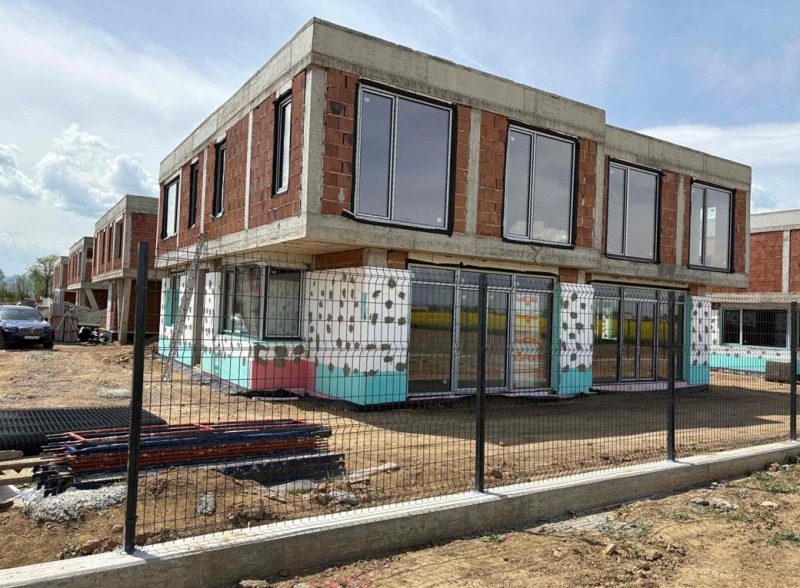 Til salgs  Hus region Sofia , Elin Pelin , 322 kvm | 27687761