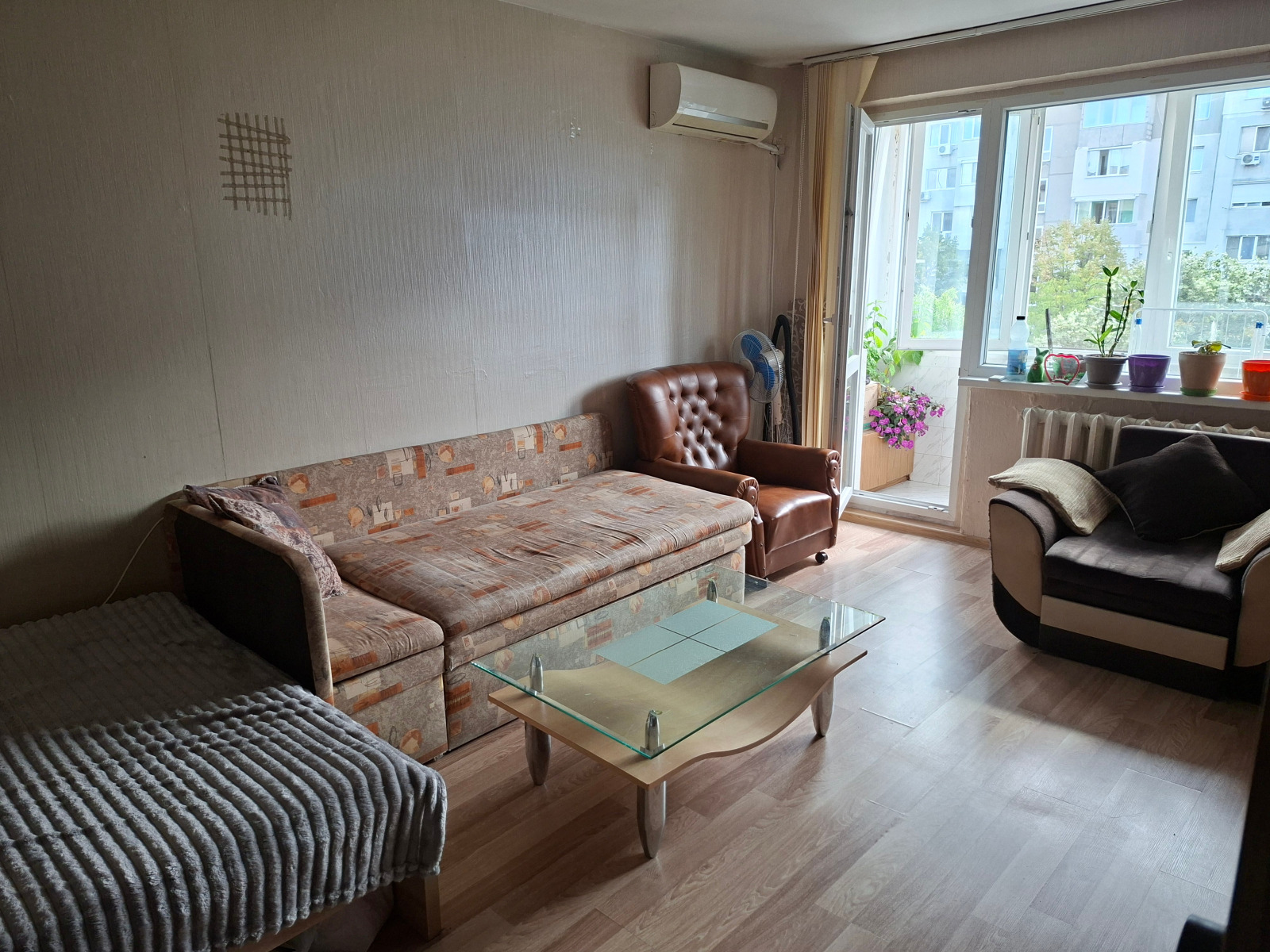Продава 1-СТАЕН, гр. София, Люлин 9, снимка 2 - Апартаменти - 56295701