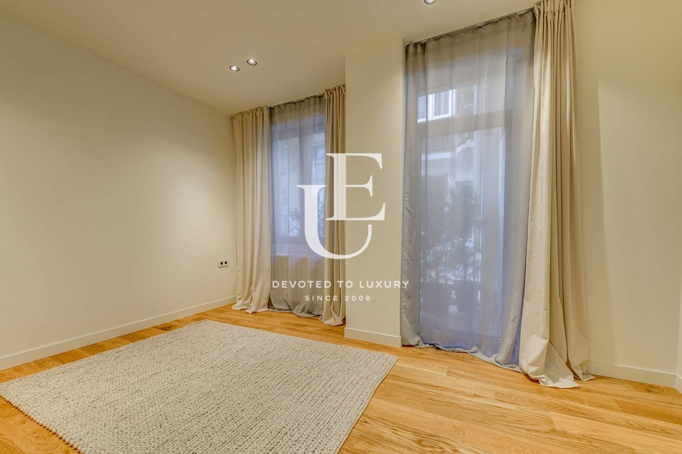 Продава 3-СТАЕН, гр. София, Център, снимка 9 - Апартаменти - 55118486