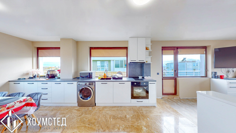 Продава 3-СТАЕН в град Бургас, Сарафово - 129 кв.м / 205 000 € » 400 945.15 лв., ХОУМСТЕД