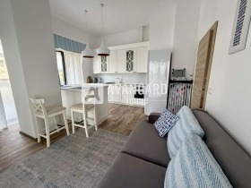 ����� ������� 3-�����,���� �����, �.�. ��.��. ���������� � �����