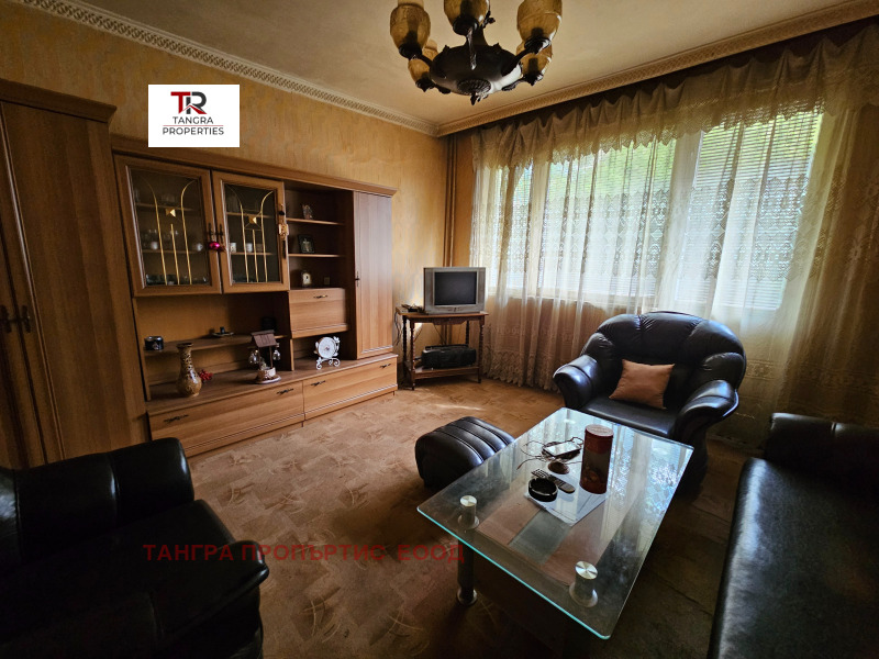 Продава  2-стаен град Перник , Селото , 59 кв.м | 52477702 - изображение [2]