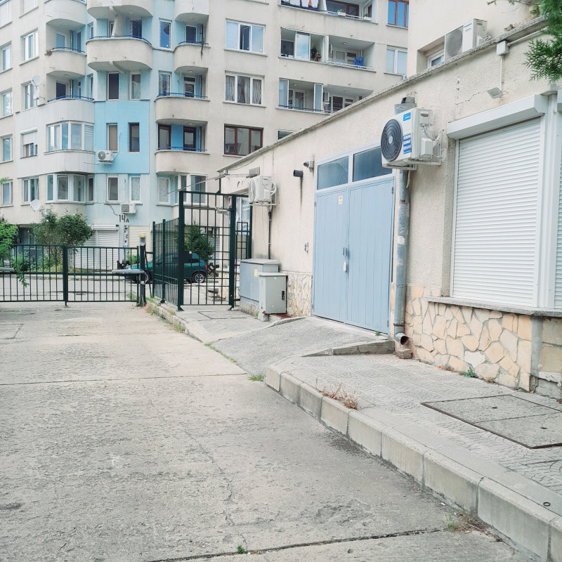 Til salgs  Loft Sofia , Mladost 1 , 30 kvm | 53618689 - bilde [11]