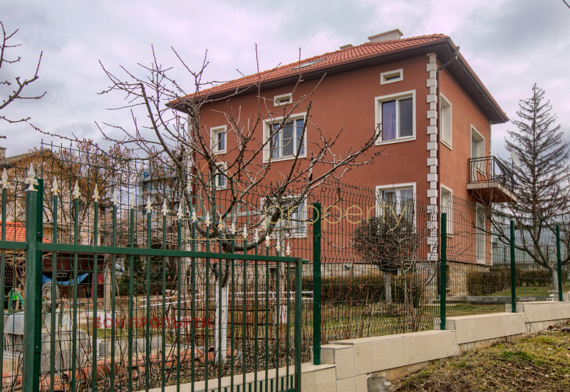 Продава  Къща област София , гр. Годеч , 167 кв.м | 54548979