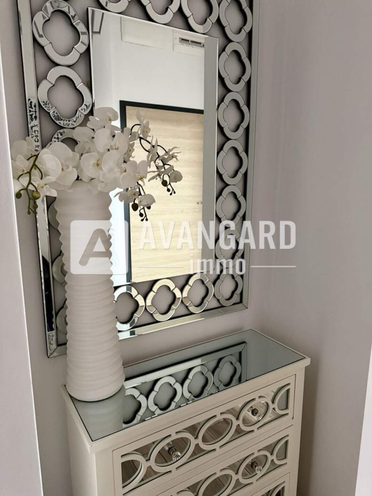 Продава 3-СТАЕН, гр. Варна, к.к. Св.Св. Константин и Елена, снимка 5 - Апартаменти - 53512382