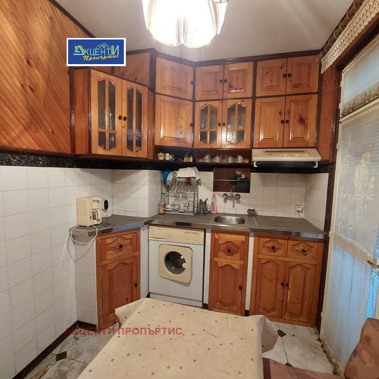 Продава  3-стаен град Велико Търново , Зона Б , 68 кв.м | 36717590 - изображение [5]