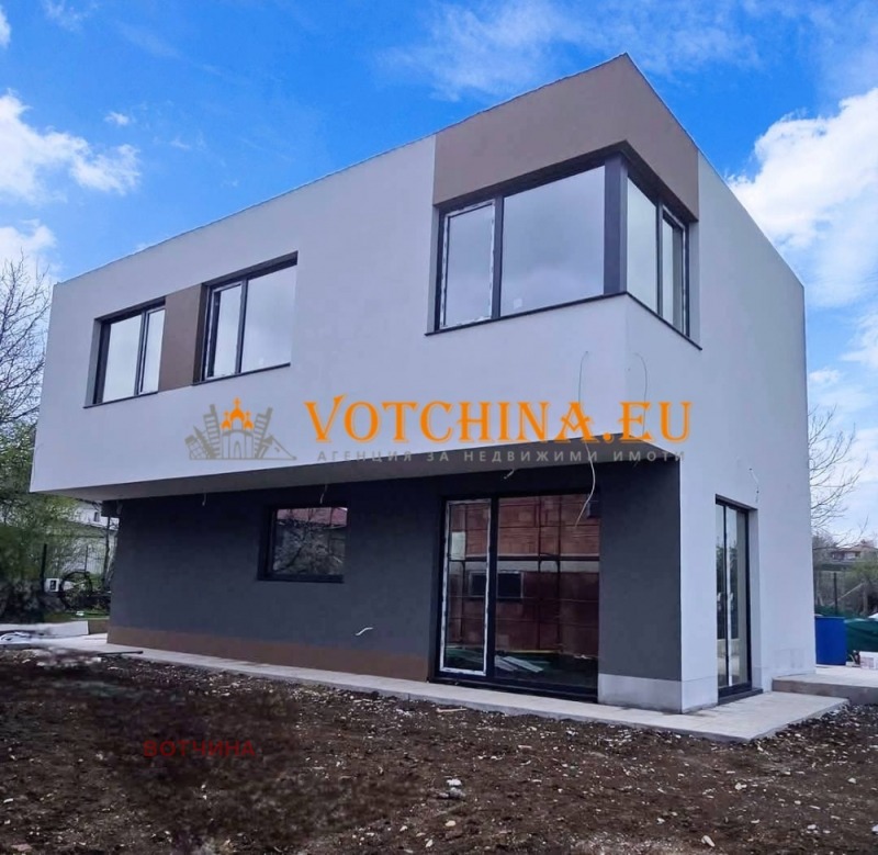 In vendita  Casa regione Varna , Kichevo , 250 mq | 50942988