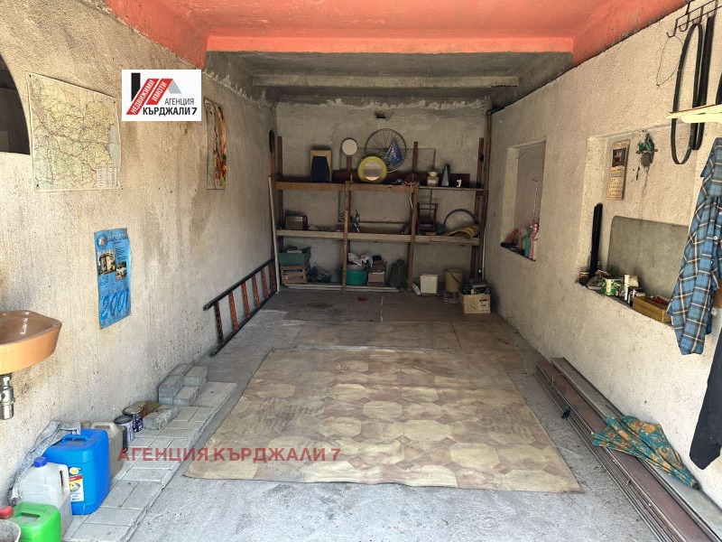 Продава  Гараж град Кърджали , Център , 19 кв.м | 72619935 - изображение [7]