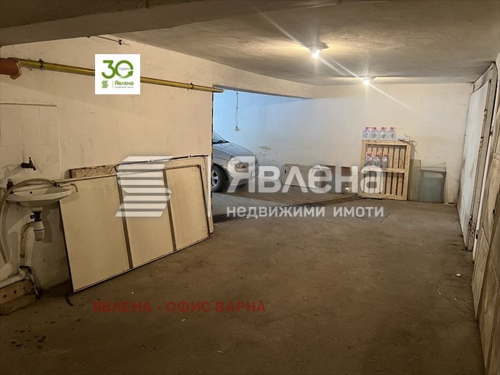 Продава ГАРАЖ, ПАРКОМЯСТО, гр. Варна, Гръцка махала, снимка 5 - Гаражи и паркоместа - 54360078