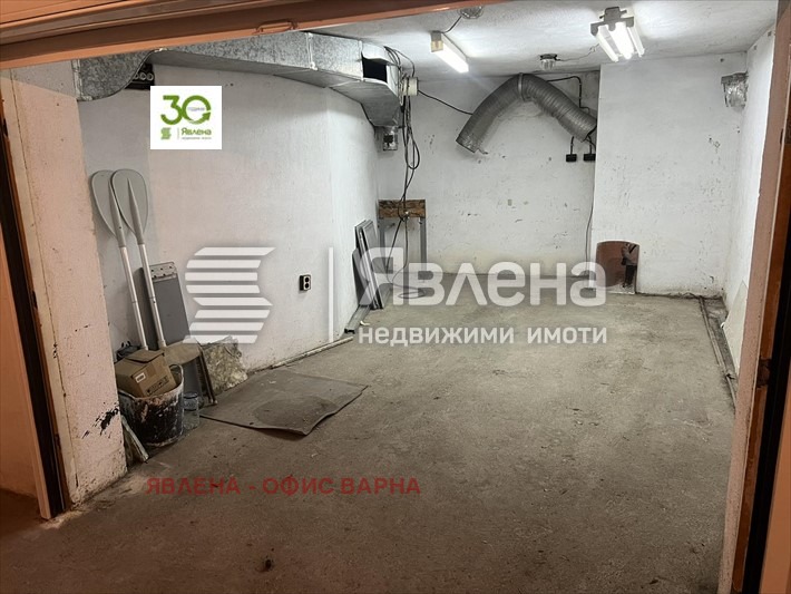 Продава ГАРАЖ, ПАРКОМЯСТО, гр. Варна, Гръцка махала, снимка 4 - Гаражи и паркоместа - 54360078