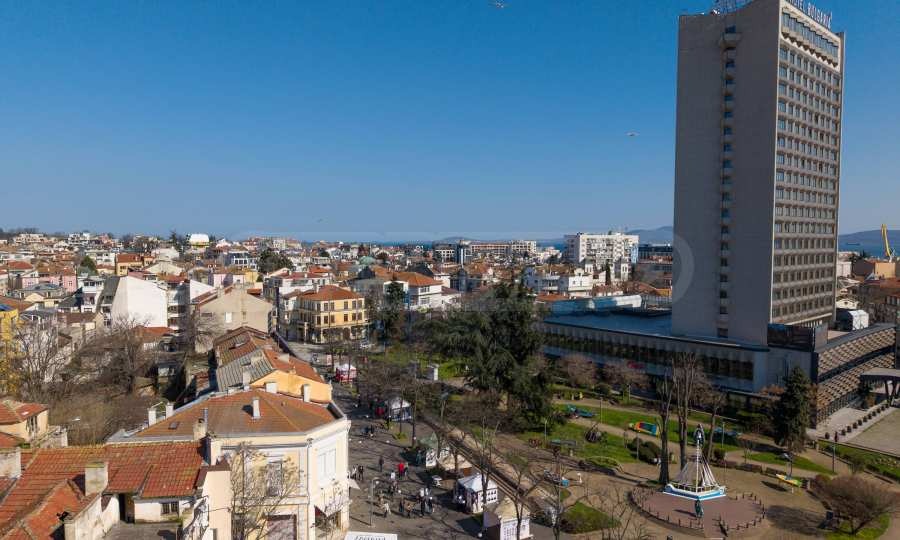 Продава ПАРЦЕЛ, гр. Бургас, Център, снимка 2 - Парцели - 54228942