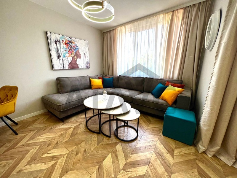 Продава  3-стаен град Пловдив , Христо Смирненски , 97 кв.м | 80347181